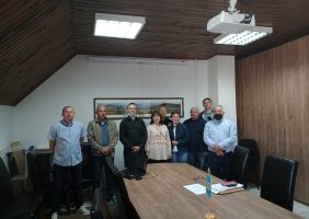 IMG-f4f1ead3cce36a3dc25a7d5c1f1ffd2c-V